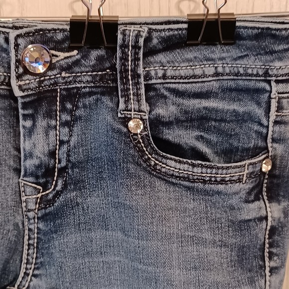 LA Idol USA Jeans, Size 5, Flared 8", Low-Rise, Boot Cut, 30W x 30L, Bedazzled - Picture 8 of 12